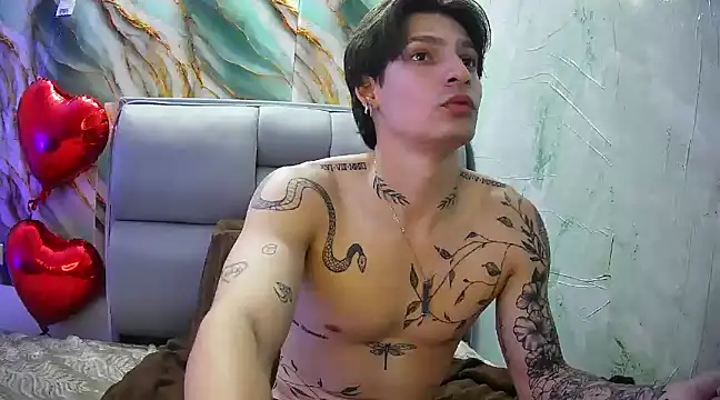 Apolo Hidalgo01 online show from February 7, 4:24 pm