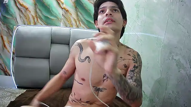 Apolo Hidalgo01 online show from February 3, 4:10 pm