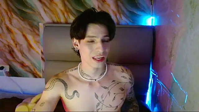 Apolo Hidalgo01 online show from September 14, 4:25 am