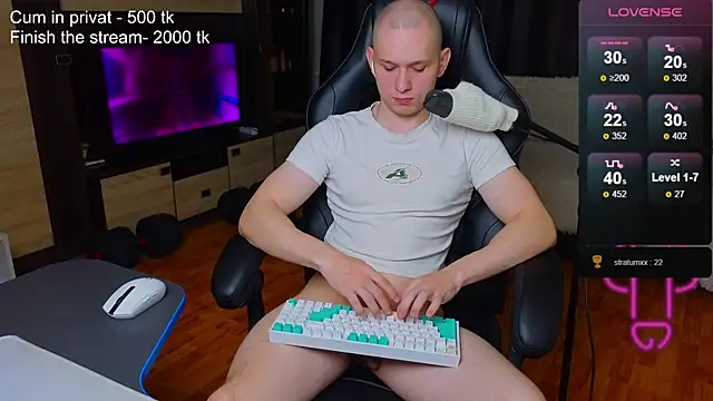 STRONGBEAUTY282 online show from January 31, 1:11 am