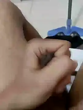 Sharmaji0 online show from February 20, 1:24 am