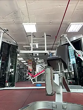 luv2masterb8247 online show from January 5, 2:06 am