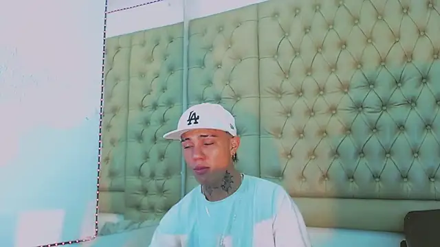 HannibalLester online show from December 2, 11:16 pm