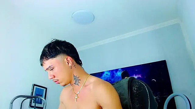 HannibalLester online show from March 19, 6:03 am