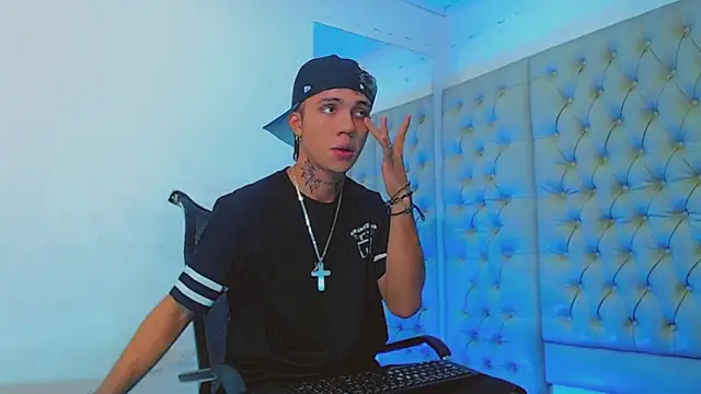 HannibalLester online show from January 25, 1:54 am