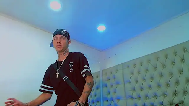 HannibalLester online show from January 21, 6:00 pm