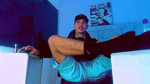 HannibalLester online show from October 1, 7:56 am