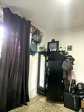 Jestebanano online show from December 21, 1:19 pm