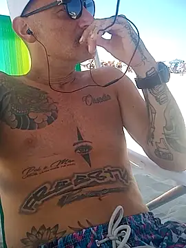 Snapshot of rolesexy chatting on March 9, 2:54 pm rolesexy online show from March 9, 2:54 pm