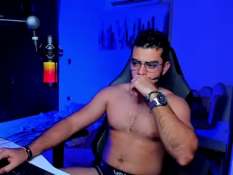 BrunoD31 online show from February 21, 4:24 am