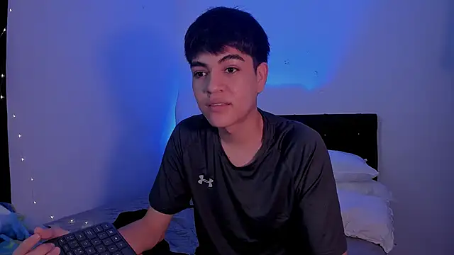 JaycoThomas online show from January 9, 4:49 pm