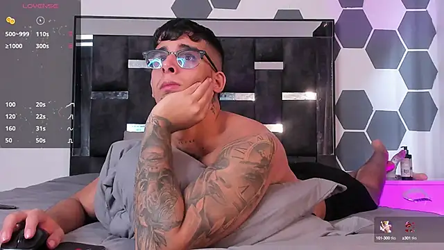 iamcamiloo  online show from February 2, 3:28 pm