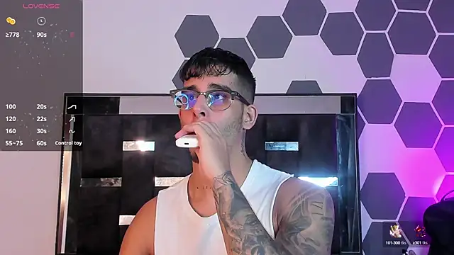 iamcamiloo  online show from February 7, 4:37 am