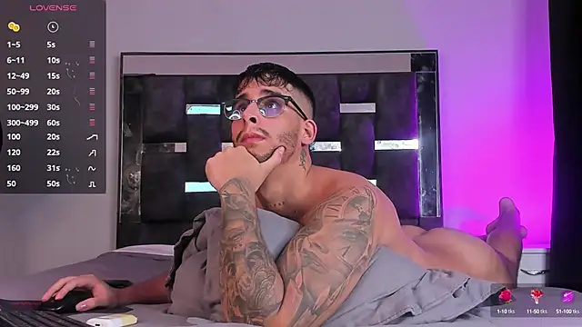 iamcamiloo  online show from February 23, 1:31 am