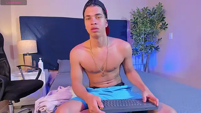 Benjamin More online show from February 27, 1:13 am