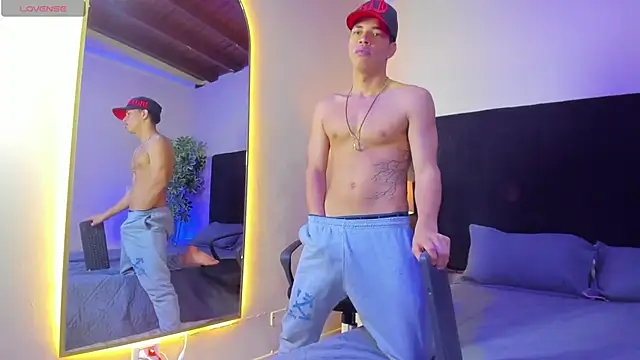 Benjamin More online show from February 26, 1:21 am