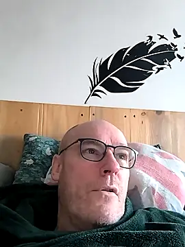 bogland33 online show from January 18, 9:56 am