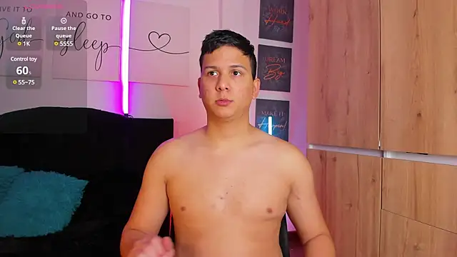 ANDREZALVAREZ online show from March 8, 10:45 pm