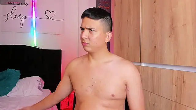 ANDREZALVAREZ online show from February 21, 4:18 am