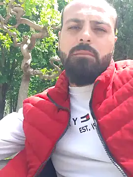 krzantem3454 online show from May 10, 9:21 am