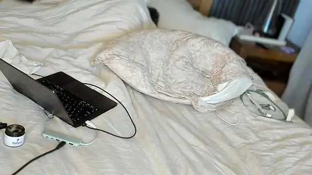 gagemalone online show from July 2, 3:23 am