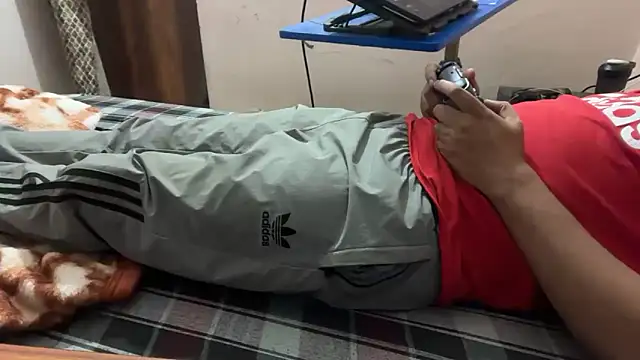 sexyboy09 online show from October 25, 7:26 pm