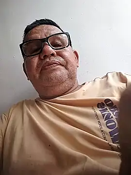 catatunboculion online show from December 24, 3:05 pm