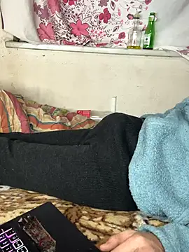 cenkjigolo online show from December 3, 6:25 pm