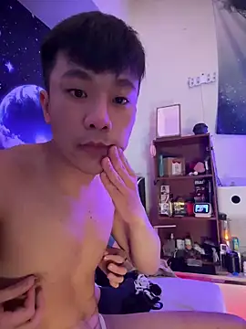 ex199212 online show from March 18, 11:00 am