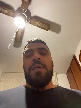 Dikkiduohottt online show from February 7, 3:13 am