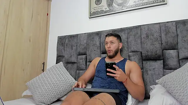 BastianFerrari online show from December 18, 3:55 pm