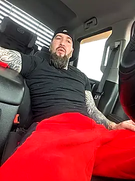 Beardedtattood online show from April 10, 2:35 pm