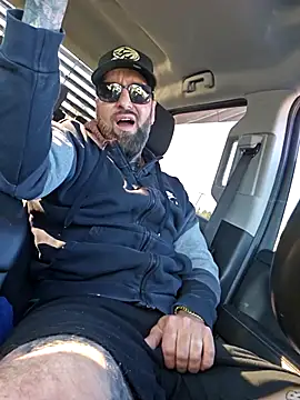 Beardedtattood online show from September 21, 1:11 pm