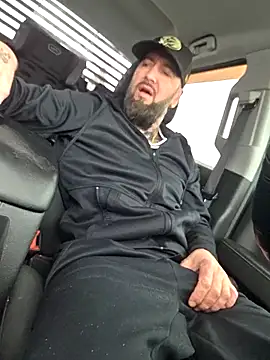 Beardedtattood online show from December 21, 3:31 pm