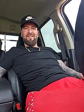 Beardedtattood online show from March 19, 2:13 pm