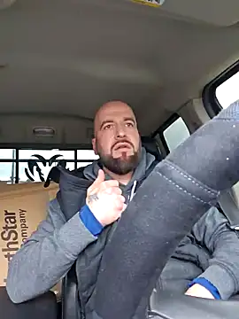 Beardedtattood online show from December 31, 4:14 pm