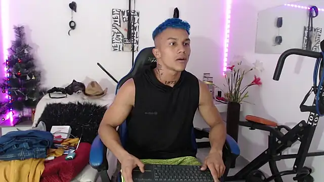 Leonard Price online show from January 25, 5:51 am