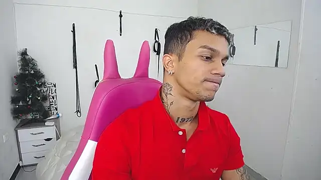 Leonard Price online show from December 21, 3:53 pm