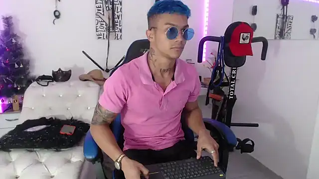 Leonard Price online show from February 4, 1:06 pm