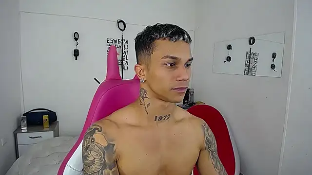 Leonard Price online show from November 13, 2:16 am