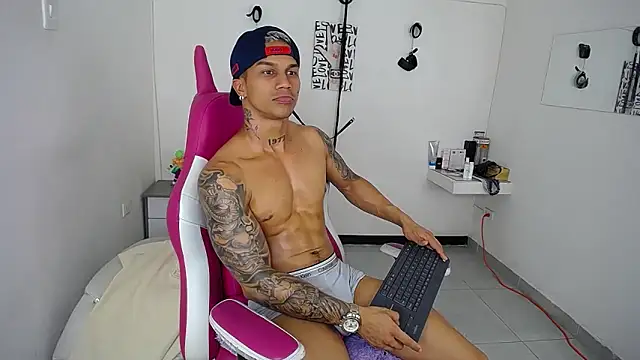 Leonard Price online show from September 22, 1:27 am