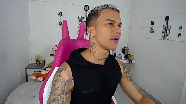 Leonard Price online show from September 21, 1:17 am