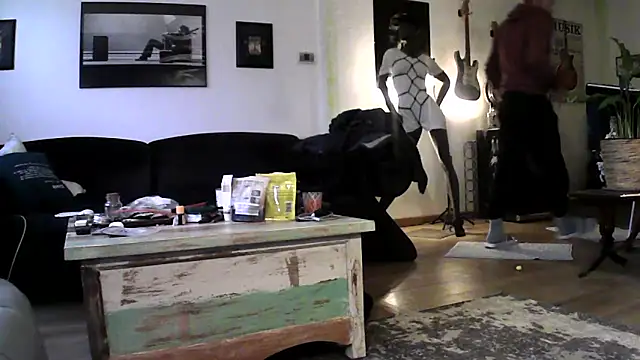 Kingsscepter online show from January 6, 9:30 am