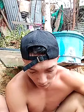 tayson  online show from September 27, 11:41 am