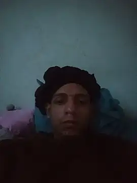 302444 online show from June 9, 7:26 pm