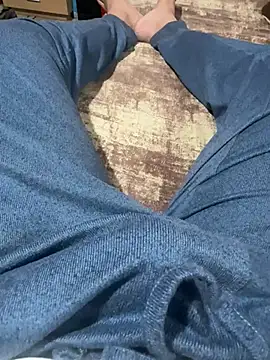 Snapshot of sonug0912 chatting on January 2, 10:55 pm sonug0912 online show from January 2, 10:55 pm