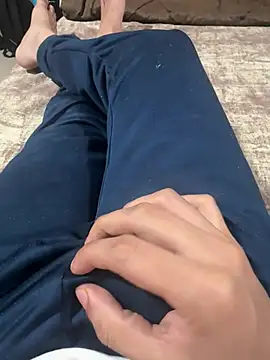 Snapshot of sonug0912 chatting on January 7, 10:08 pm sonug0912 online show from January 7, 10:08 pm