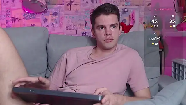 Mike Burn online show from December 14, 2:10 pm