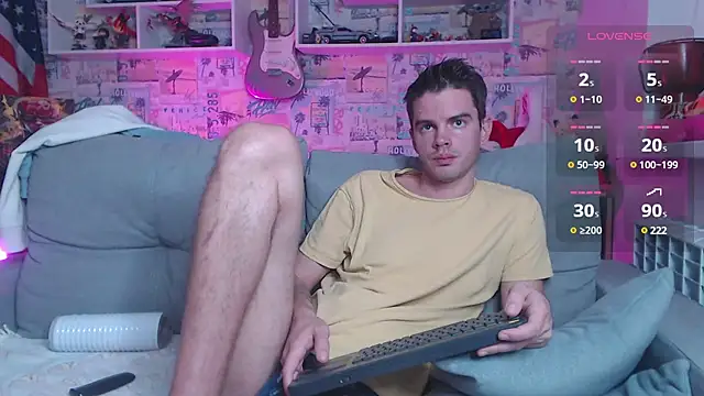 Mike Burn online show from December 17, 2:00 pm