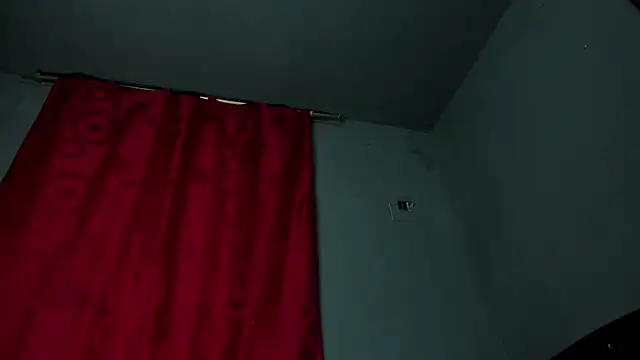 Travistanner 28 online show from March 6, 3:47 am